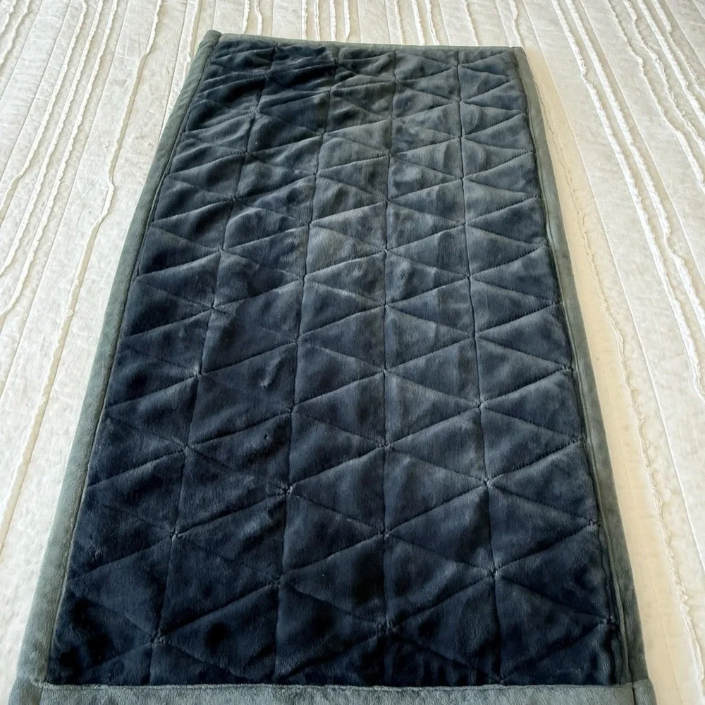 Luxury UGG Dawson Plush Zippered Pillow Cover‎ King Sham Green Cabin 20x37